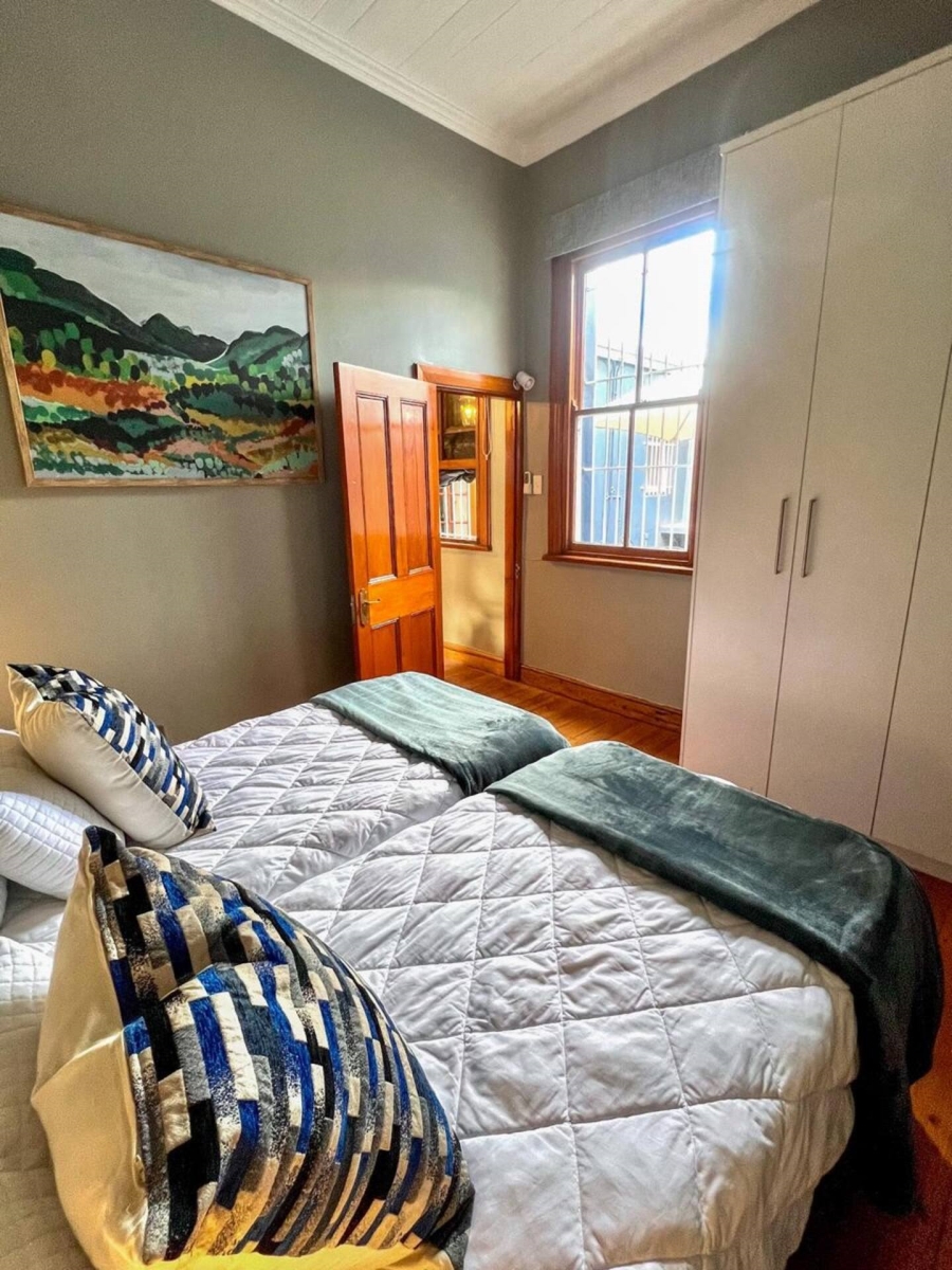 To Let 2 Bedroom Property for Rent in Woodstock Western Cape